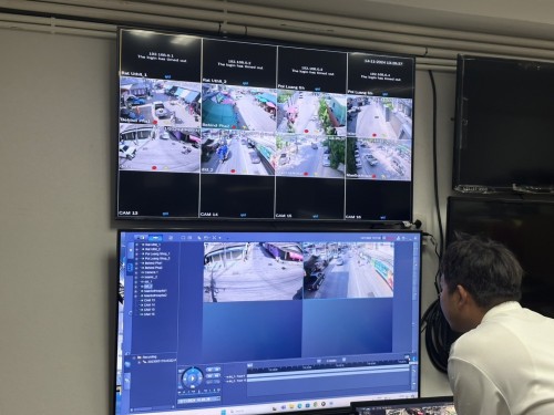 เจ้าหน้าที่กองยุทธศาสตร์และงบประมาณ ดำเนินการตามคำขอใช้ข้อมูลจากกล้องวงจรปิด