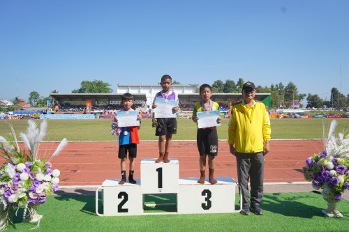 เทศบาลนครแม่สอดจัดกิจกรรมโครงการแข่งขันกีฬานักเรียนกลุ่มโรงเรียนในสังกัดเทศบาลนครแม่สอด