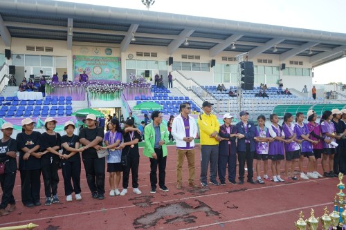 เทศบาลนครแม่สอดจัดกิจกรรมโครงการแข่งขันกีฬานักเรียนกลุ่มโรงเรียนในสังกัดเทศบาลนครแม่สอด