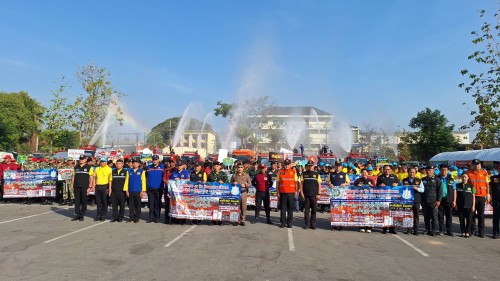 สำนักปลัดเทศบาลนครแม่สอด เข้าร่วมกิจกรรม kick off  การแก้ไขปัญหาหมอกควันไฟป่าและฝุ่นละอองขนาดเล็ก (PM2.5) ประจำปี 2568