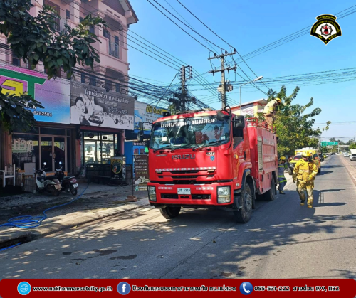 ดับเพลิงนครแม่สอด ออกระงับเหตุเพลิงไหม้ร้านอาหาร ใกล้เคียงน้ำปิงปศุสัตว์ ถนนยอดข้าว