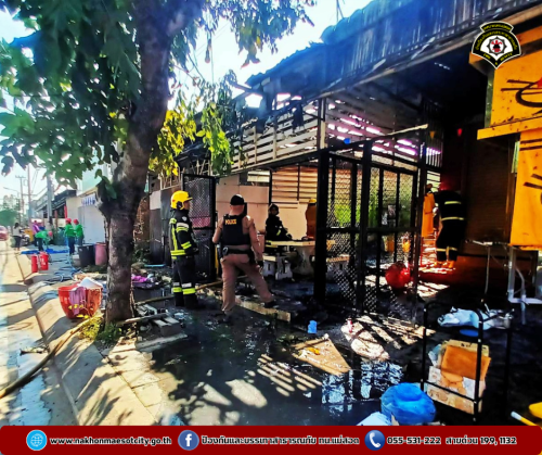 ดับเพลิงนครแม่สอด ออกระงับเหตุเพลิงไหม้ร้านอาหาร ใกล้เคียงน้ำปิงปศุสัตว์ ถนนยอดข้าว