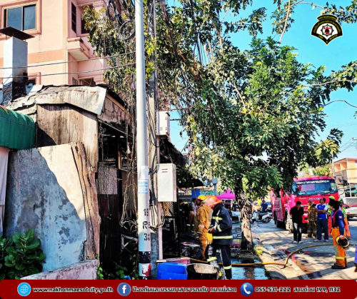 ดับเพลิงนครแม่สอด ออกระงับเหตุเพลิงไหม้ร้านอาหาร ใกล้เคียงน้ำปิงปศุสัตว์ ถนนยอดข้าว