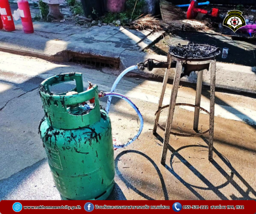 ดับเพลิงนครแม่สอด ออกระงับเหตุเพลิงไหม้ร้านอาหาร ใกล้เคียงน้ำปิงปศุสัตว์ ถนนยอดข้าว