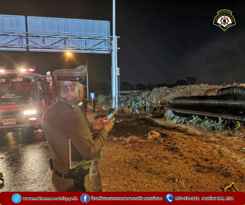 ดับเพลิงนครแม่สอด ออกระงับเหตุเพลิงไหม้ ท่อ HDPE ใกล้เคียงศูนย์ฮีโน่ นิวแมน สาขาแม่สอด