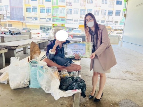 ลงพื้นที่เยี่ยมกลุ่มเปราะบาง ในเขตชุมชนชุมพลพัฒนา เทศบาลนครแม่สอด 