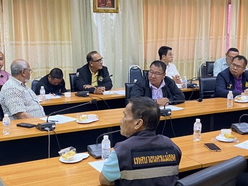 เข้าร่วมประชุมหารือแนวทางแก้ไขปัญหารถจักรยานไฟฟ้า ครั้งที่ 1/2568 หารือกรณีการใช้รถจักรยานไฟฟ้าที่ไม่มีใบจดทะเบียนและใบอนุญาตขับขี่ ว่าสามารถนำมาใช้ขับขี่ร่วมบนถนนสาธารณะได้หรือไม่