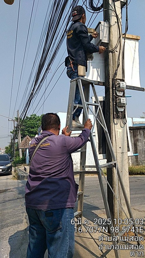 เจ้าหน้าที่กองยุทธศาสตร์และงบประมาณ ดำเนินการตามคำร้อง ขอซ่อมแซมเคเบิ้ลทีวี ชุมชนวัดหลวง