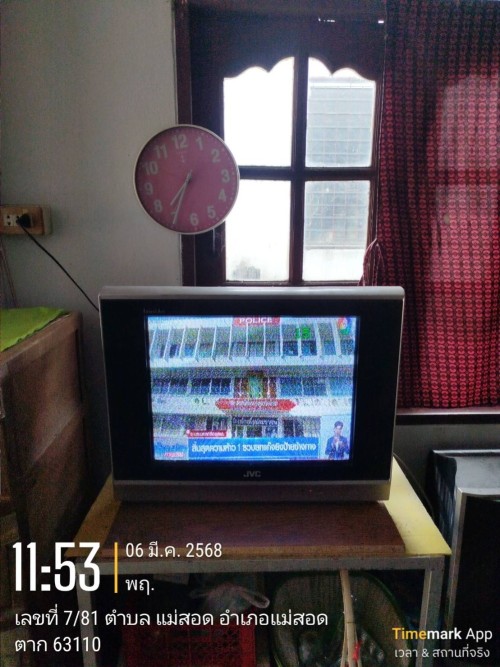 เจ้าหน้าที่กองยุทธศาสตร์และงบประมาณ ดำเนินการตามคำร้อง ขอซ่อมแซมเคเบิ้ลทีวี ชุมชนวัดหลวง