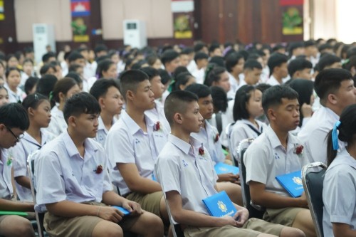 เทศบาลนครแม่สอดจัดกิจกรรมโครงการปัจฉิมนิเทศนักเรียนที่สำเร้จการศึกษา ประจำปี 2568