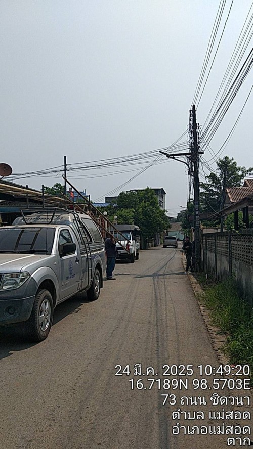 เจ้าหน้าที่กองยุทธศาสตร์และงบประมาณ ดำเนินการตามคำร้อง ขอซ่อมแซมเคเบิ้ลทีวี ชุมชนชุมพลพัฒนา และชุมชนร่วมแรง