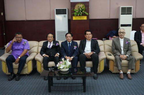เทศบาลนครแม่สอดจัดกิจกรรมพิธีมอบวุฒิบัตรยุวบัณฑิต ประจำปีการศึกษา 2567