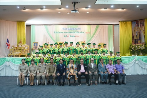 เทศบาลนครแม่สอดจัดกิจกรรมพิธีมอบวุฒิบัตรยุวบัณฑิต ประจำปีการศึกษา 2567