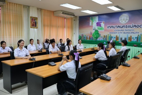 พิธีมอบประกาศเกียรติคุณ ให้แก่นักเรียนผู้ฝึกประสบการณืด้านการแพทย์ และงานธุรการ