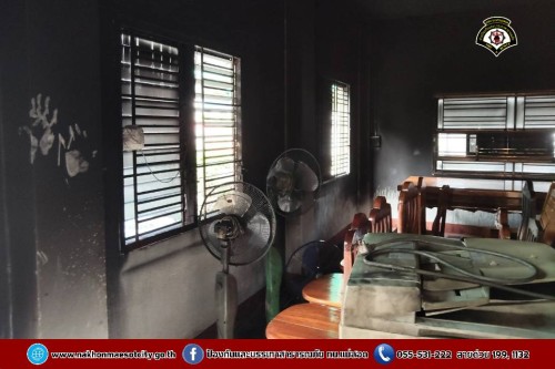 ดับเพลิงนครแม่สอด ออกตรวจสอบข้อเท็จจริงกรณีเหตุเพลิงไหม้สำนักงาน หจก.ธนสารโกศล พืชไร่ ถนนราษฎร์อุทิศ