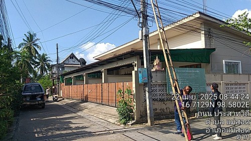 เจ้าหน้าที่กองยุทธศาสตร์และงบประมาณ ดำเนินการตามคำร้อง ขอซ่อมแซมเคเบิ้ลทีวี ชุมชนดอนไชย