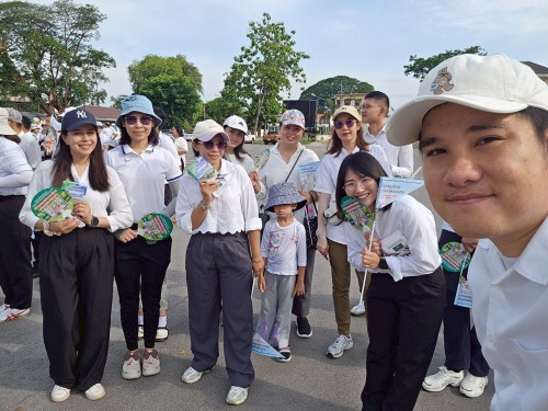 ร่วมกิจกรรมเดินรณรงค์เชิญชวนประชาชนไปใช้สิทธิ์เลือกตั้งสมาชิกสภาเทศบาลนครแม่สอดและนายกเทศมนตรีนครแม่สอด