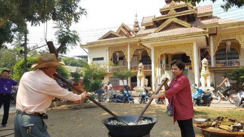ประเพณีการกวนข้าวทิพย์