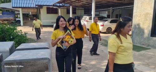 มอบเกียรติผู้สูงอายุ 100 ปี