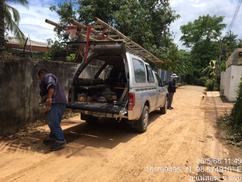 เจ้าหน้าที่กองยุทธศาสตร์และงบประมาณ ดำเนินการตามคำร้อง ขอซ่อมแซมเคเบิ้ลทีวี ชุมชนวัดหลวง