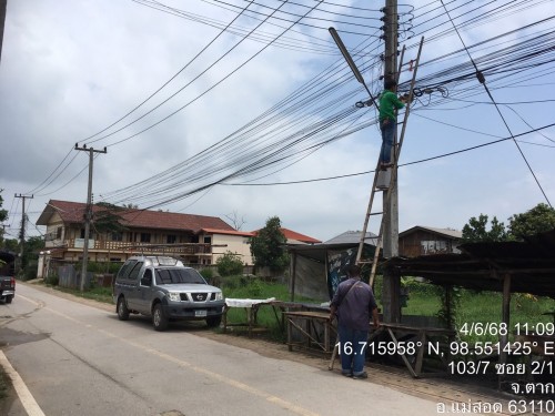 เจ้าหน้าที่กองยุทธศาสตร์และงบประมาณ ดำเนินการตามคำร้อง ขอซ่อมแซมเคเบิ้ลทีวี ชุมชนปู่แดง และชุมชนสองแคว 2
