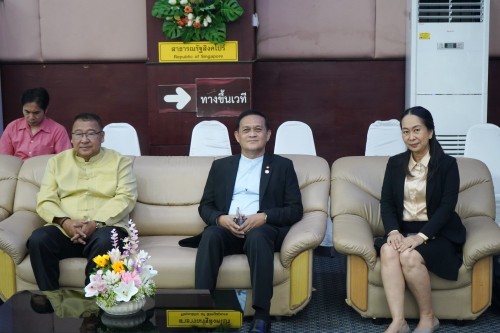 เทศบาลนครแม่สอดจัดโครงการพัฒนาศักยภาพครูด้านการจัดการเรียนรู้ที่เน้นทักษะในศตวรรษที่ 21