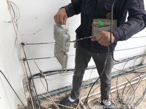 เจ้าหน้าที่กองยุทธศาสตร์และงบประมาณ ดำเนินการตามคำร้อง ขอซ่อมแซมเคเบิ้ลทีวี ชุมชนวัดหลวงและชุมชนอินทรคีรี