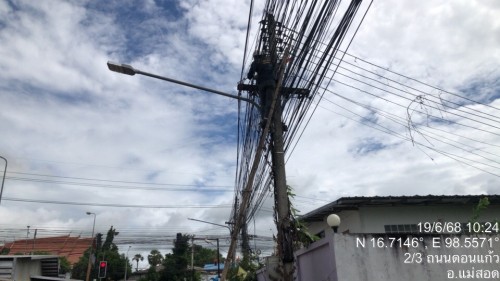 เจ้าหน้าที่กองยุทธศาสตร์และงบประมาณ ดำเนินการตามคำร้อง ขอซ่อมแซมเคเบิ้ลทีวี ชุมชนสองแควหนึ่ง และชุมชนอินทรคีรี