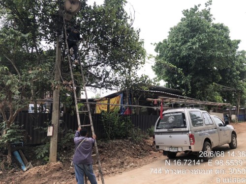 จ้าหน้าที่กองยุทธศาสตร์และงบประมาณ ดำเนินการตามคำร้อง ขอซ่อมแซมเคเบิ้ลทีวี ชุมชนสองแควหนึ่ง
