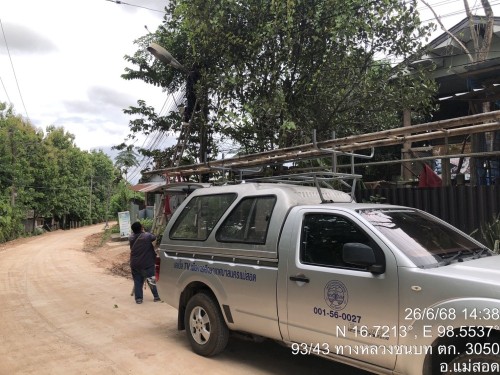 จ้าหน้าที่กองยุทธศาสตร์และงบประมาณ ดำเนินการตามคำร้อง ขอซ่อมแซมเคเบิ้ลทีวี ชุมชนสองแควหนึ่ง