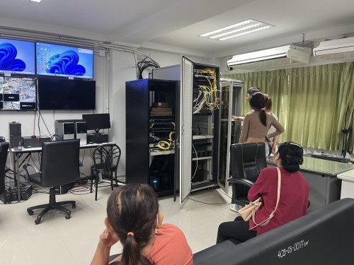 เจ้าหน้าที่กองยุทธศาสตร์และงบประมาณ ดำเนินการตามคำขอใช้ข้อมูลจากกล้องวงจรปิด