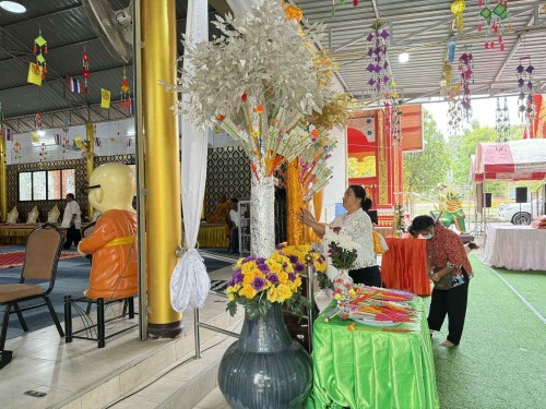 เทศบาลนครแม่สอดร่วมกับวัดสักทองวนารามจัดโครงการจัดงานประเพณีกวนข้าวทิพย์ ประจำปี 2568