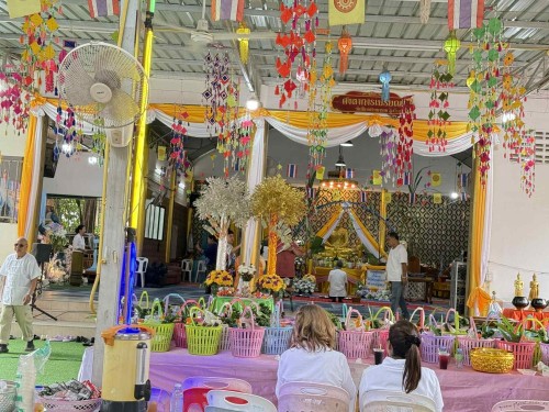 เทศบาลนครแม่สอดร่วมกับวัดสักทองวนารามจัดโครงการจัดงานประเพณีกวนข้าวทิพย์ ประจำปี 2568
