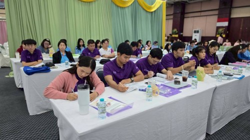 โครงการอบรมเชิงปฏิบัติการพนักงานครู และบุคลากรทางการศึกษา วันที่ 1