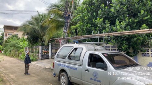 เจ้าหน้าที่กองยุทธศาสตร์และงบประมาณ ดำเนินการตามคำร้อง ขอซ่อมแซมเคเบิ้ลทีวี ชุมชนอินทรคีรี