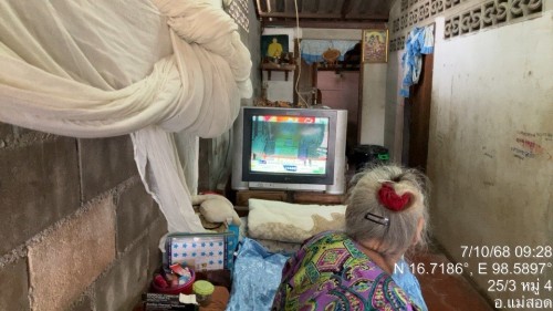 เจ้าหน้าที่กองยุทธศาสตร์และงบประมาณ ดำเนินการตามคำร้อง ขอซ่อมแซมเคเบิ้ลทีวี ชุมชนบ้านเหนือสามัคคี