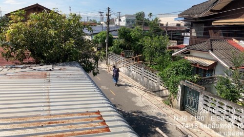เจ้าหน้าที่กองยุทธศาสตร์และงบประมาณ ดำเนินการตามคำร้อง ขอซ่อมแซมเคเบิ้ลทีวี ชุมชนสันต้นปีน