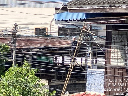 เจ้าหน้าที่กองยุทธศาสตร์และงบประมาณ ดำเนินการตามคำร้อง ขอซ่อมแซมเคเบิ้ลทีวี ชุมชนสันต้นปีน