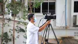 กองวิชาการและแผนงาน เข้าร่วมพิธีเปิดและมอบเงินช่วยเหลือผู้ประสบสภาวะยากลำบาก จากสถานการณ์โควิด-19 และมอบเฟสชิว หน้ากากอนามัย