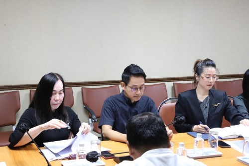 กองยุทธศาสตร์และงบประมาณ จัดการประชุมชี้แจงแนวทางการเข้าเฝ้าถวายบังคมกราบพระบรมศพ สมเด็จพระนางเจ้าสิริกิติ์ พระบรมราชินีนาถ พระบรมราชชนนีพันปีหลวง