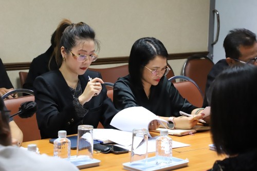 กองยุทธศาสตร์และงบประมาณ จัดการประชุมชี้แจงแนวทางการเข้าเฝ้าถวายบังคมกราบพระบรมศพ สมเด็จพระนางเจ้าสิริกิติ์ พระบรมราชินีนาถ พระบรมราชชนนีพันปีหลวง