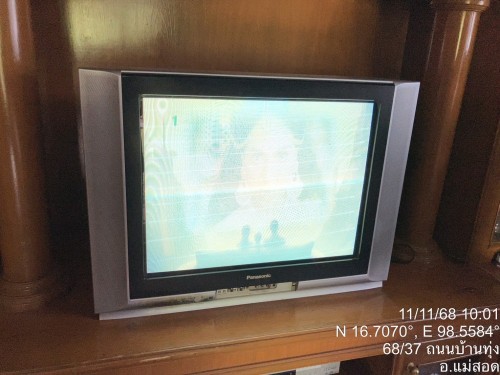 เจ้าหน้าที่กองยุทธศาสตร์และงบประมาณ ดำเนินการตามคำร้องขอซ่อมแซมเคเบิ้ลทีวี ชุมชนประชารักษ์ และชุมชนร่วมแรง