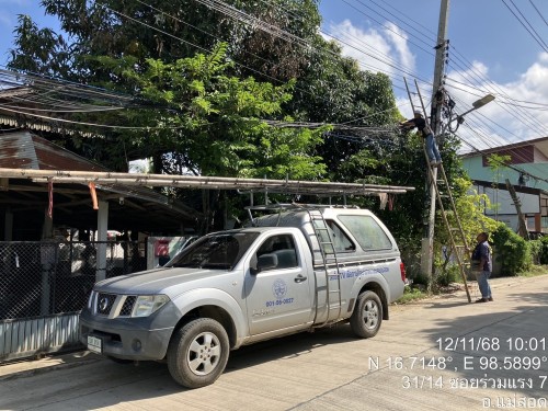 เจ้าหน้าที่กองยุทธศาสตร์และงบประมาณ ดำเนินการตามคำร้องขอซ่อมแซมเคเบิ้ลทีวี ชุมชนบ้านทุ่ง และชุมชนร่วมแรง