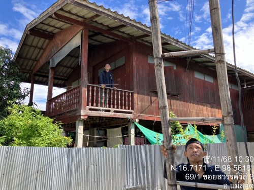 เจ้าหน้าที่กองยุทธศาสตร์และงบประมาณ ดำเนินการตามคำร้องขอซ่อมแซมเคเบิ้ลทีวี ชุมชนร่วมใจ