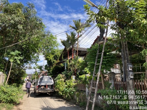 เจ้าหน้าที่กองยุทธศาสตร์และงบประมาณ ดำเนินการตามคำร้องขอซ่อมแซมเคเบิ้ลทีวี ชุมชนร่วมใจ