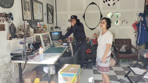 เจ้าหน้าที่กองยุทธศาสตร์และงบประมาณ ดำเนินการตามคำร้องขอซ่อมแซมเคเบิ้ลทีวี ชุมชนสองแควสอง