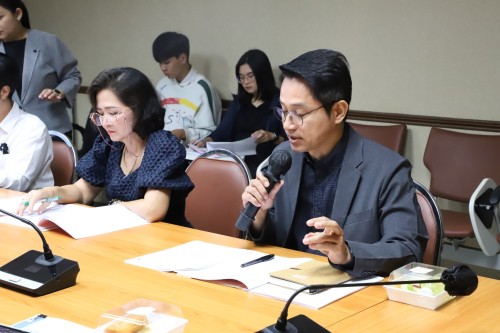 กองยุทธศาสตร์และงบประมาณ จัดการประชุมคณะกรรมการบริหารจัดการความเสี่ยงของเทศบาลนครแม่สอด