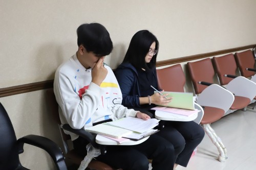 กองยุทธศาสตร์และงบประมาณ จัดการประชุมคณะกรรมการบริหารจัดการความเสี่ยงของเทศบาลนครแม่สอด