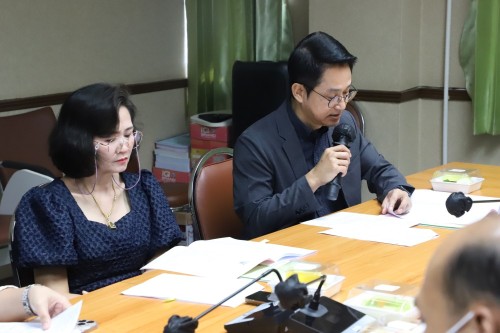 กองยุทธศาสตร์และงบประมาณ จัดการประชุมคณะกรรมการบริหารจัดการความเสี่ยงของเทศบาลนครแม่สอด