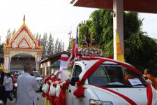 กิจกรรมบุญตักบตร และประพรมน้ำมนต์ ข้าวดอกไม้ เสริมสร้างสิริมงคลและขวัญกำลังใจให้แก่พุทธศาสนิกชนชาวอำเภอแม่สอด